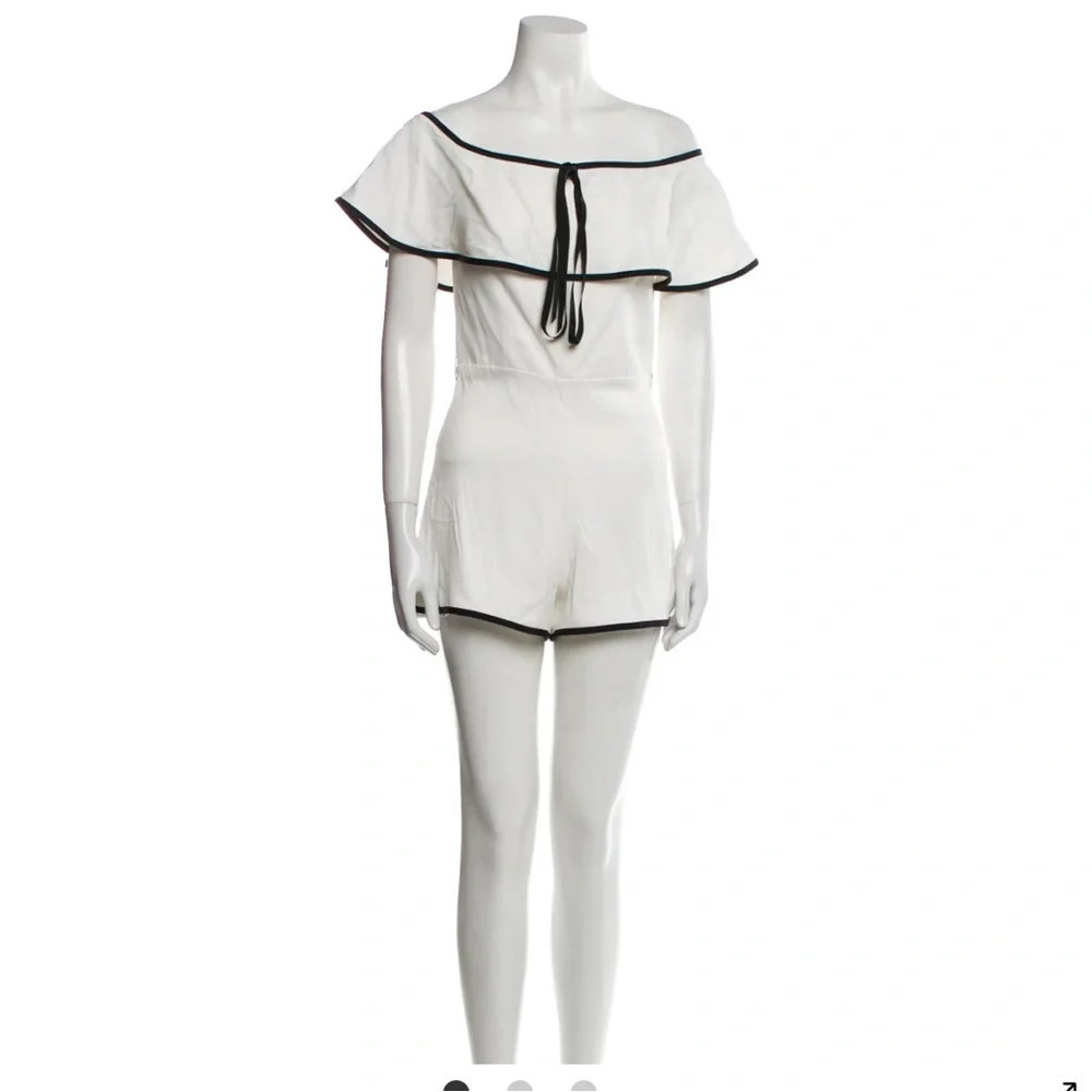 Alexis Kristin
Off-The-Shoulder Romper